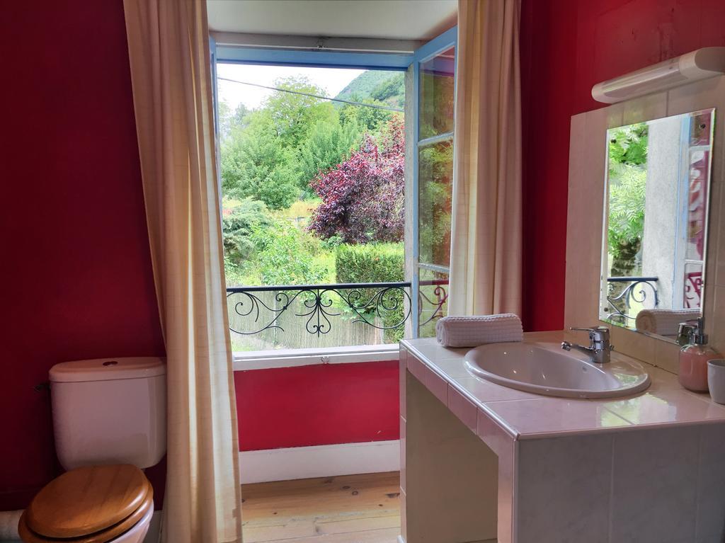 Papilio Bed & Breakfast Montauban-de-Luchon Eksteriør bilde